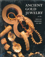 Ancient_gold_jewelry_at_the_Dallas_Museum_of_Art